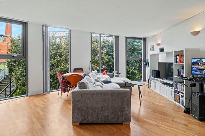 2 Bedroom Flat For Sale In The Ovale, Pollard Street, Manchester, M4