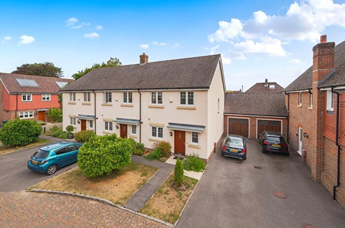 3 Bedroom Semi-Detached House For Sale In Meadow Close, Lavant, PO18