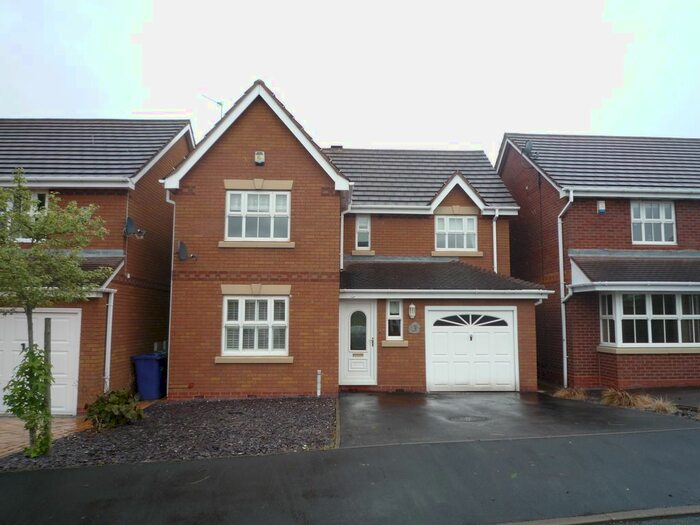 4 Bedroom Detached House To Rent In Waterlily Close, Cannock, WS12