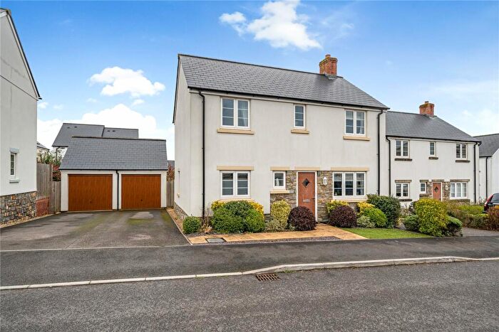 3 Bedroom Detached House For Sale In Great View, Chulmleigh, EX18