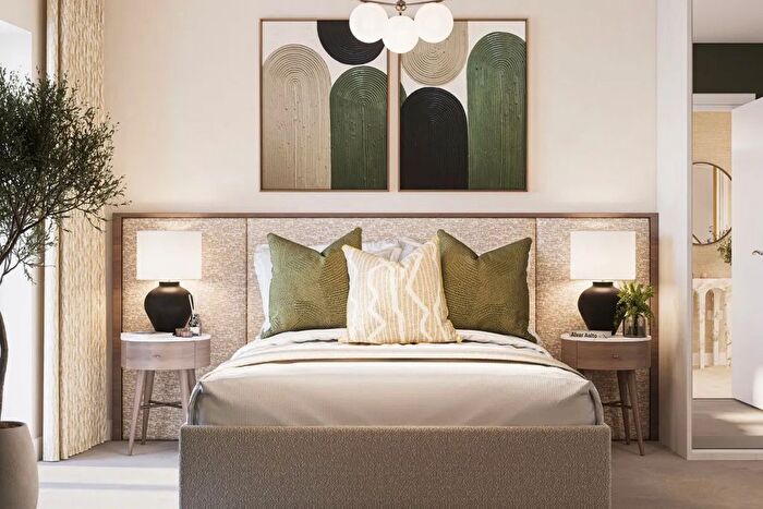 2 Bedroom Flat To Rent In Berg Apartments, Hayes, Greater London, UB3