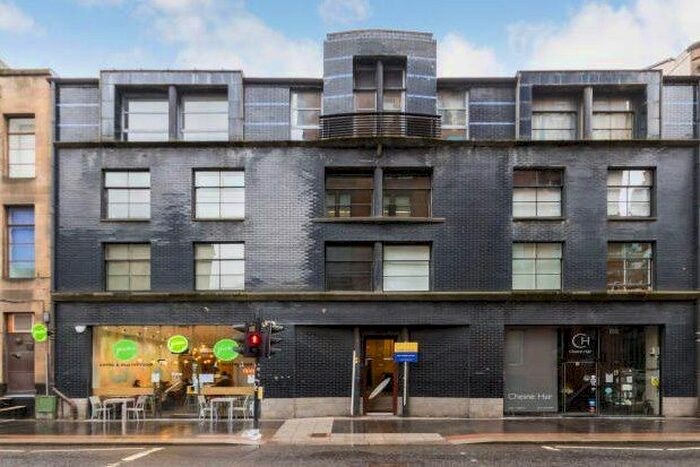 1 Bedroom Cottage To Rent In Ingram Street, Glasgow, G1