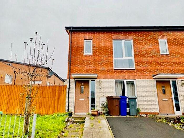 2 Bedroom Detached House To Rent In Aldridge Road, Manchester, M11