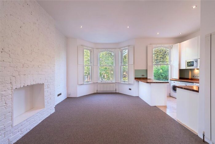 1 Bedroom Flat To Rent In Burlington Road, Chiswick, W4