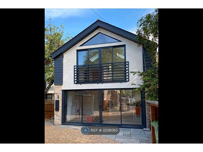 2 Bedroom Flat To Rent In Pemberton Place, Cambridge, CB2