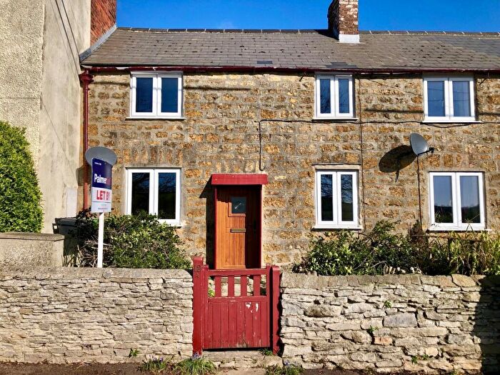 3 Bedroom House To Rent In West Road - Bridport, DT6