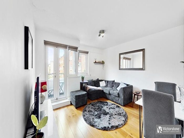 2 Bedroom Flat To Rent In Arthur Deakin House, Hunton Street, Shoreditch, London, E1