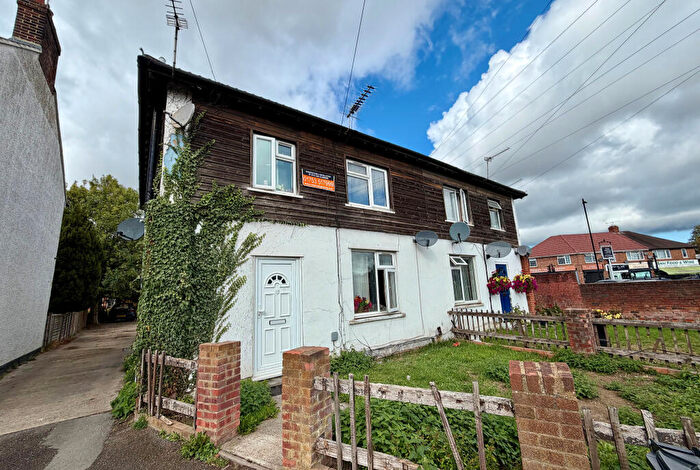 1 Bedroom Maisonette For Sale In Slough, SL2