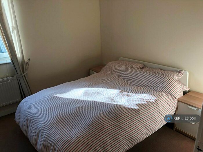 1 Bedroom Flat To Rent In Tean House, Reading, RG2