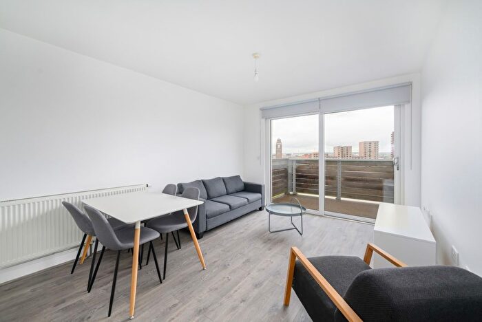 1 Bedroom Flat To Rent In London Road, Barking, IG11