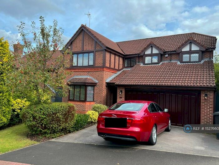 4 Bedroom Detached House To Rent In Medway Close, Wilmslow, SK9