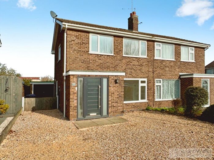 Semi Detached House To Rent In Lonsdale Road, Stamford, PE9