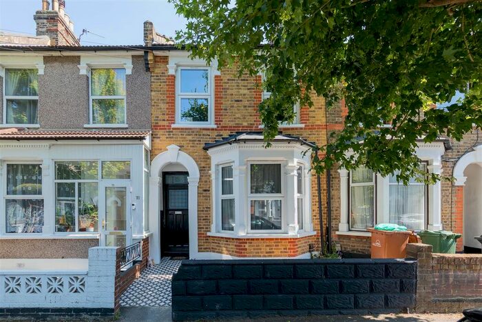 3 Bedroom Terraced House To Rent In Dunedin Road, London, E10
