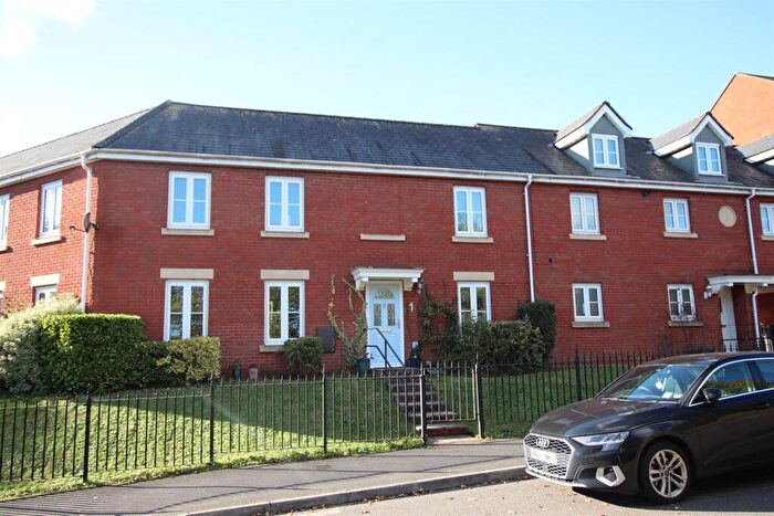 3 Bedroom Terraced House For Sale In Royal Crescent, Kings Heath, Exeter, EX2