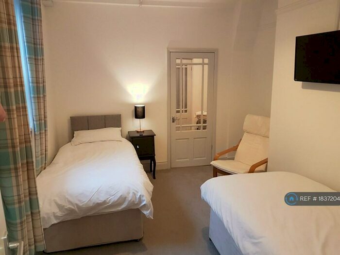 1 Bedroom Flat To Rent In The Royalty, Sunderland, SR2