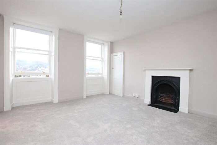 1 Bedroom Flat To Rent In Bladud Buildings, Bath, BA1