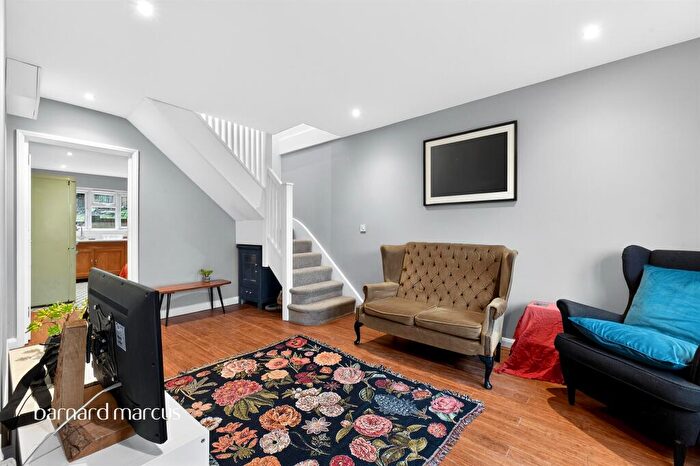 2 Bedroom End Of Terrace House For Sale In Addison Gardens, Surbiton, KT5