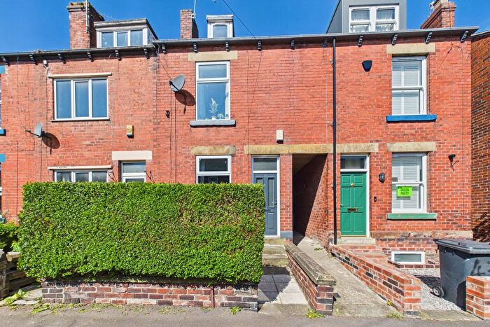 3 Bedroom Terraced House For Sale In Mitchell Road, Sheffield, S8