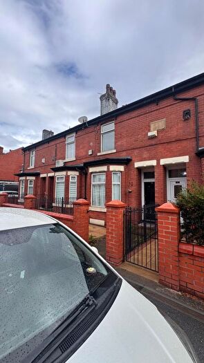 3 Bedroom Terraced House For Sale In Leicester Road, Salford, M7