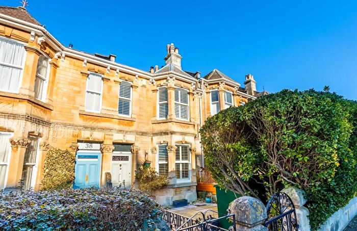 4 Bedroom Terraced House For Sale In Devonshire Buildings, Bath, BA2