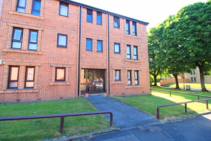 Flat To Rent In Garriochmill Road, Glasgow, G20