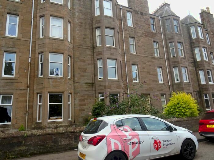 2 Bedroom Flat To Rent In Windsor Terrace, Craigie, Perth PH2