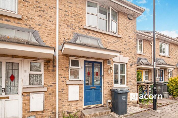 2 Bedroom Terraced House To Rent In Modern Two Double Bedroom House With Garden, SE4