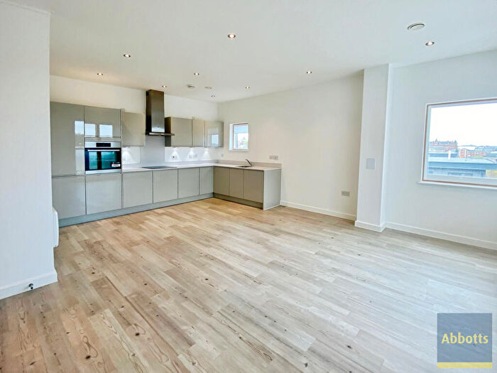 2 Bedroom Apartment To Rent In Lords Gardens, NR1