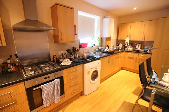 7 Bedroom Terraced House To Rent In Richmond Road, Cathays, CF24
