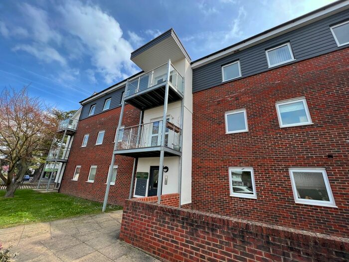 2 Bedroom Flat To Rent In Orchard Way, Croydon, CR0
