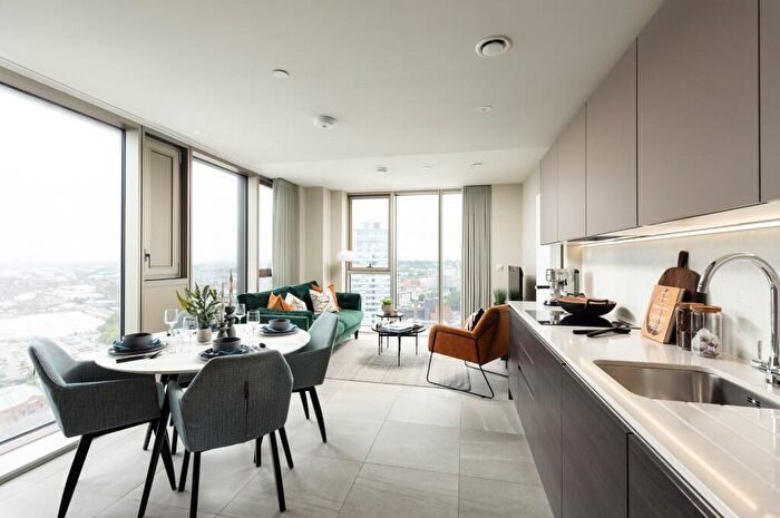 2 Bedroom Apartment To Rent In William Jessop Way, Liverpool, Merseyside, L3