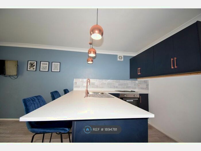 3 Bedroom Flat To Rent In Bright Street, Derby, DE22