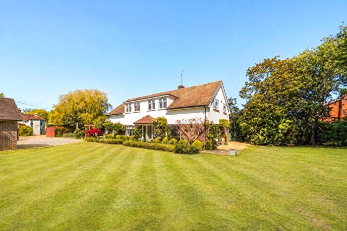 4 Bedroom Detached House For Sale In Silkmore Lane, West Horsley, KT24