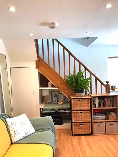 Studio To Rent In Forest Road, Walthamstow, E17