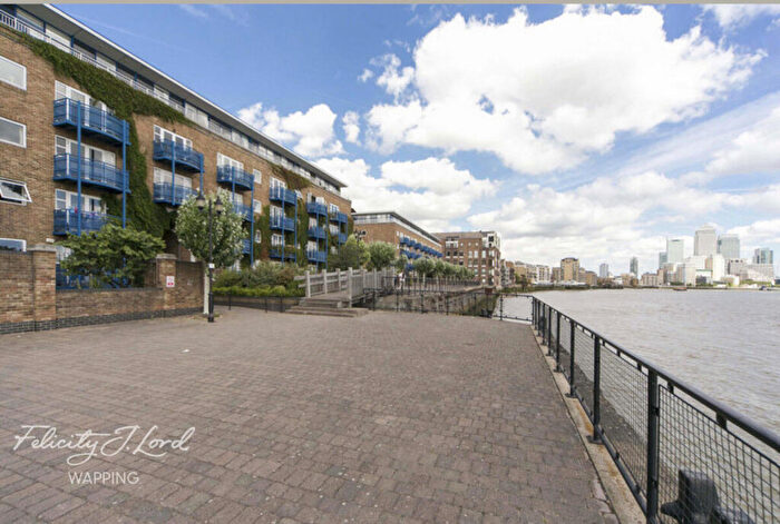 1 Bedroom Flat For Sale In Jardine Road, London, E1W