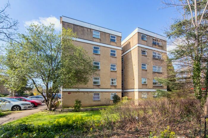 2 Bedroom Flat To Rent In St Stephens Road, Cheltenham, GL51