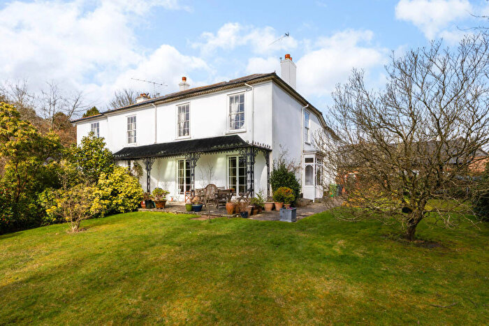 5 Bedroom Semi-Detached House For Sale In Portsmouth Road, Liphook, GU30