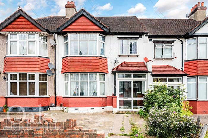 4 Bedroom Terraced House For Sale In Green Lane, Norbury, SW16