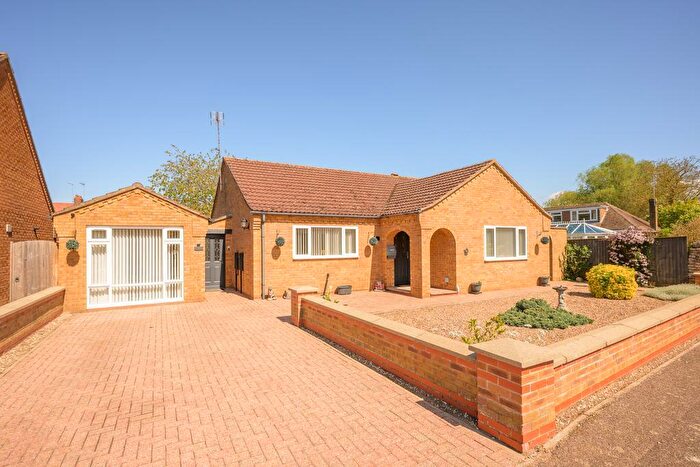 3 Bedroom Detached Bungalow For Sale In Stow Gardens, Wisbech, Cambridgeshire, PE13