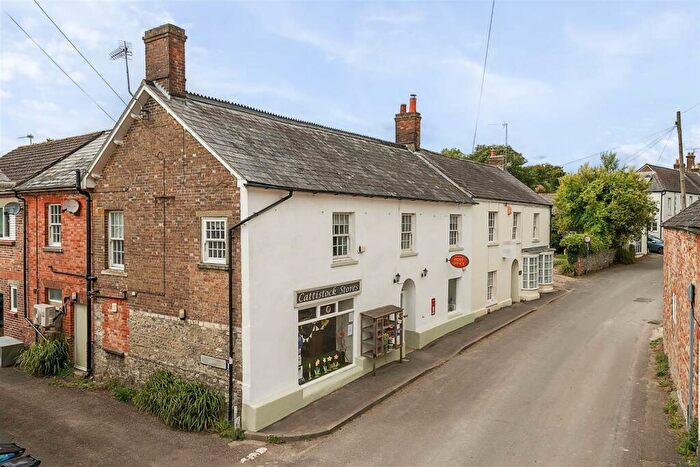 4 Bedroom Semi-Detached House For Sale In Cattistock, Dorchester, DT2