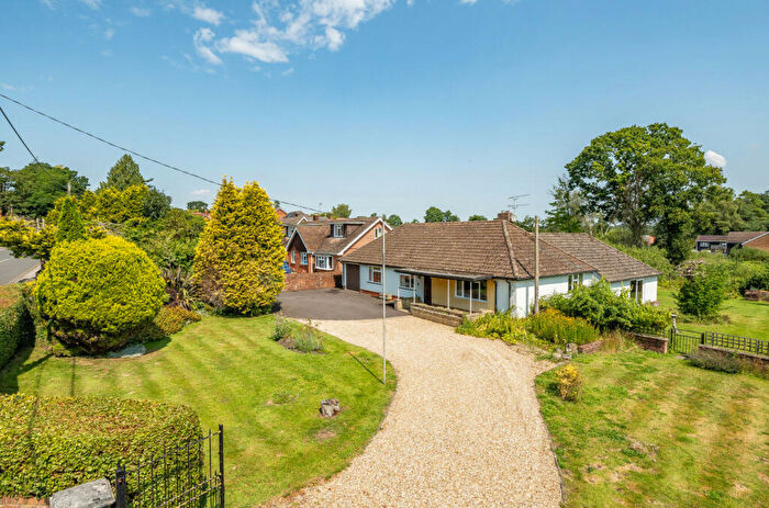 3 Bedroom Bungalow For Sale In Southampton Road, Alderbury, Salisbury, SP5