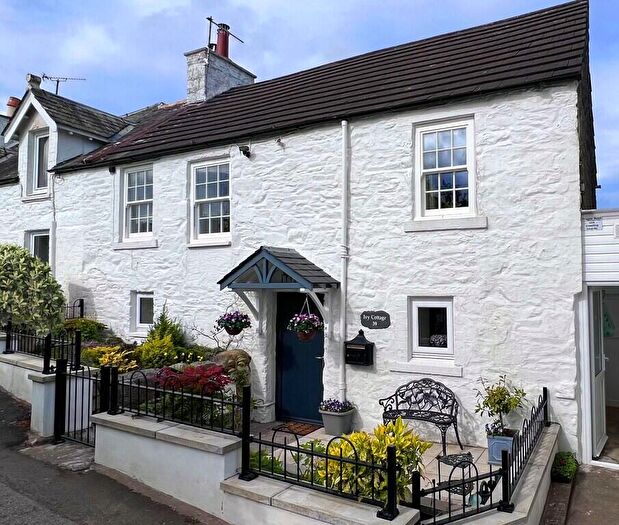 4 Bedroom Cottage For Sale In Ivy Cottage, Main Street, Twynholm, DG6