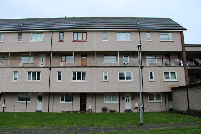 3 Bedroom Maisonette To Rent In Wardrop Street, Paisley, PA1