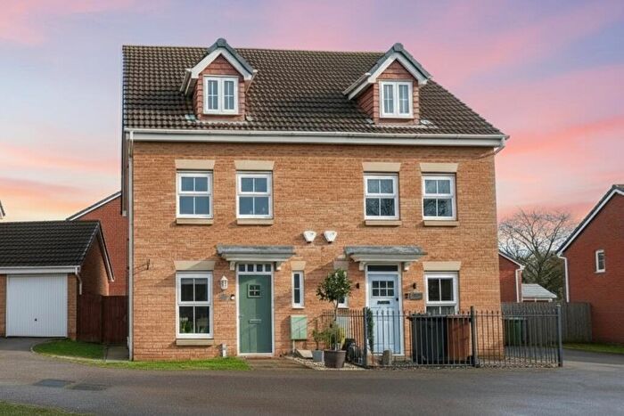 3 Bedroom Semi Detached House For Sale In No Chain At Harvey Street, Melton Mowbray, LE13