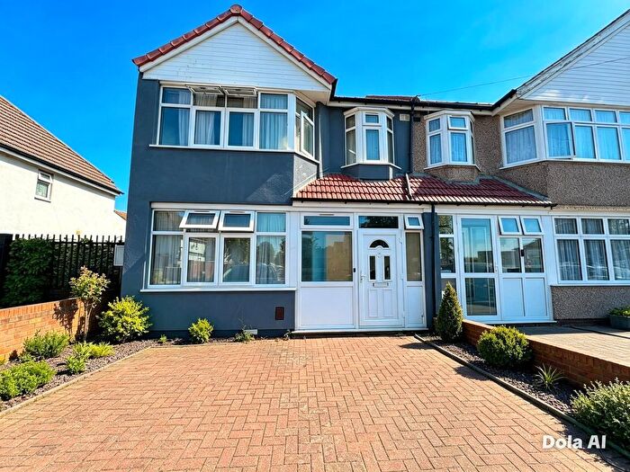4 Bedroom End Of Terrace House To Rent In Lyon Park Avenue, Wembley, HA0