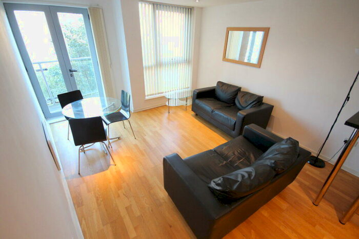 2 Bedroom Apartment To Rent In Santorini, City Island, Leeds, LS12