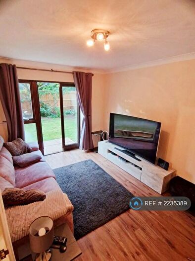 1 Bedroom Flat To Rent In Lower Manor Road, Milford, Godalming, GU8