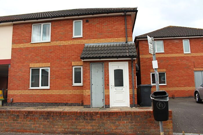1 Bedroom Flat To Rent In Lonsdale Road, Leicester, LE4
