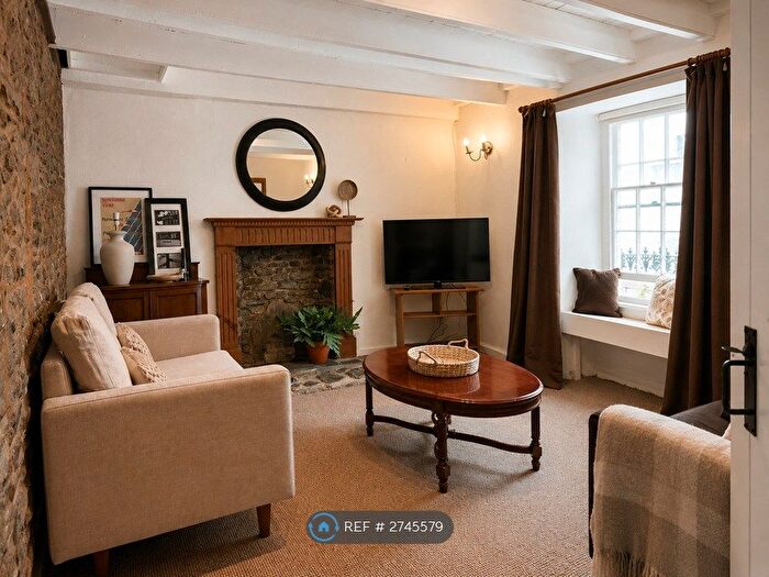 2 Bedroom Semi Detached House To Rent In Nun St, Haverfordwest, SA62