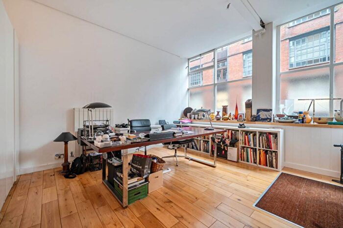 1 Bedroom Flat For Sale In Nile Street, Clerkenwell, London, N1